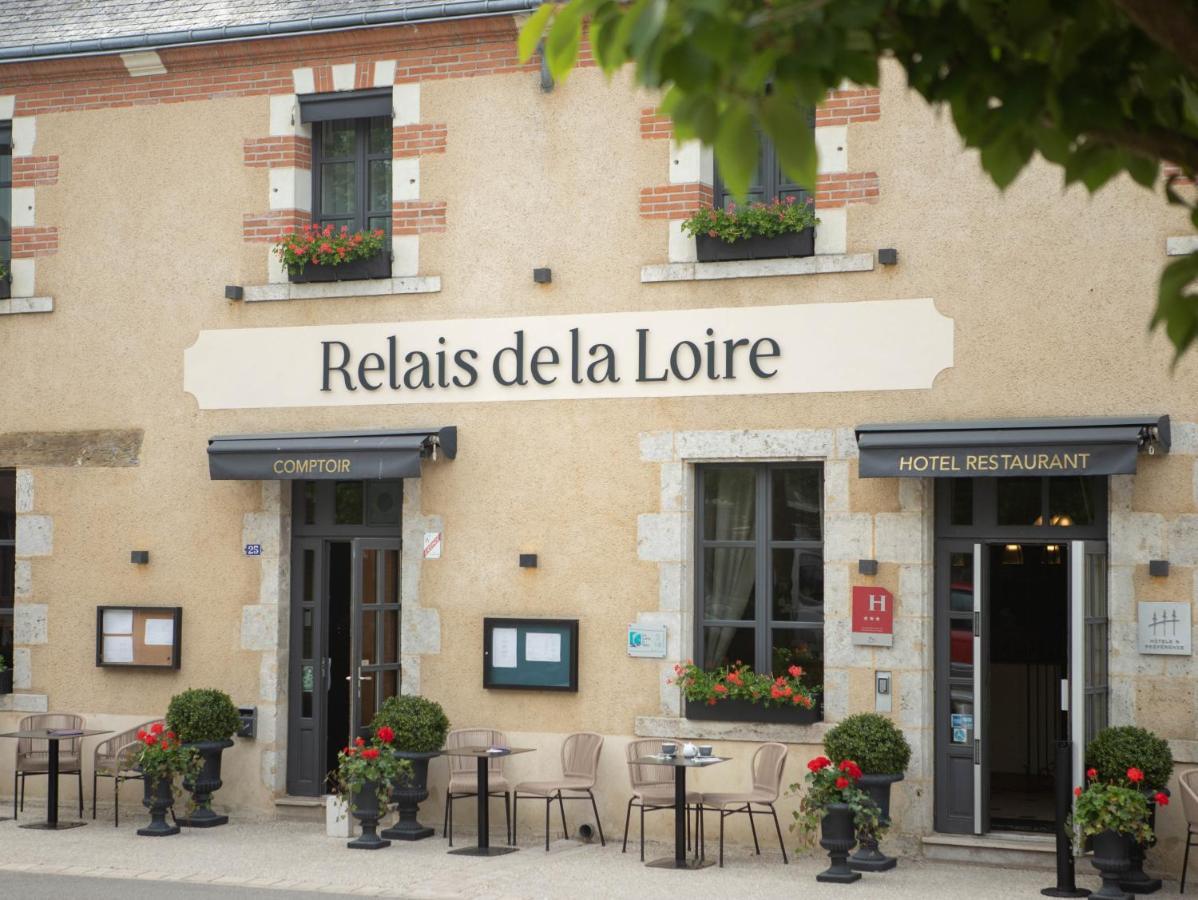 Relais De La Loire Hotel Montlivault Exterior photo